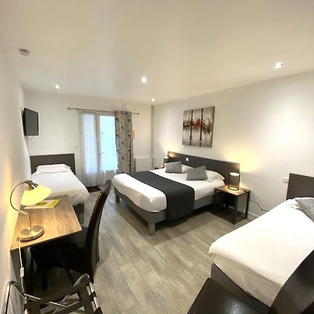 Logis Hotel L'Oliveraie コニャック エクステリア 写真
