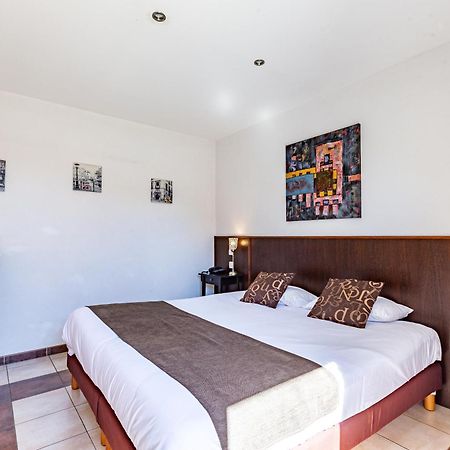 Logis Hotel L'Oliveraie コニャック エクステリア 写真