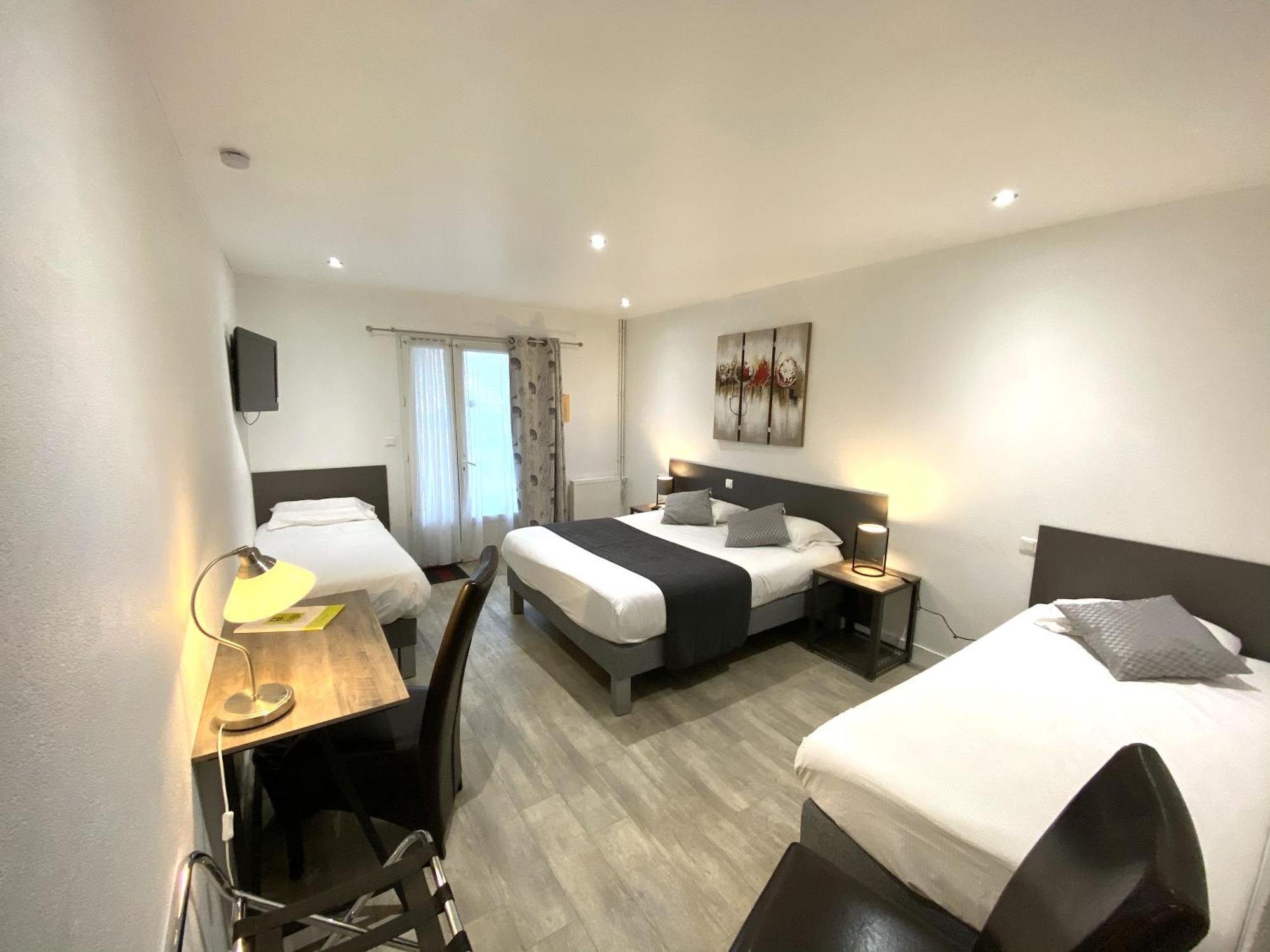 Logis Hotel L'Oliveraie コニャック エクステリア 写真